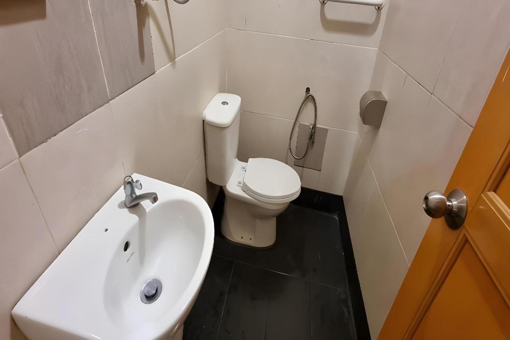 Amani Hotel Kampong Sungai Ramal Dalam Kültér fotó