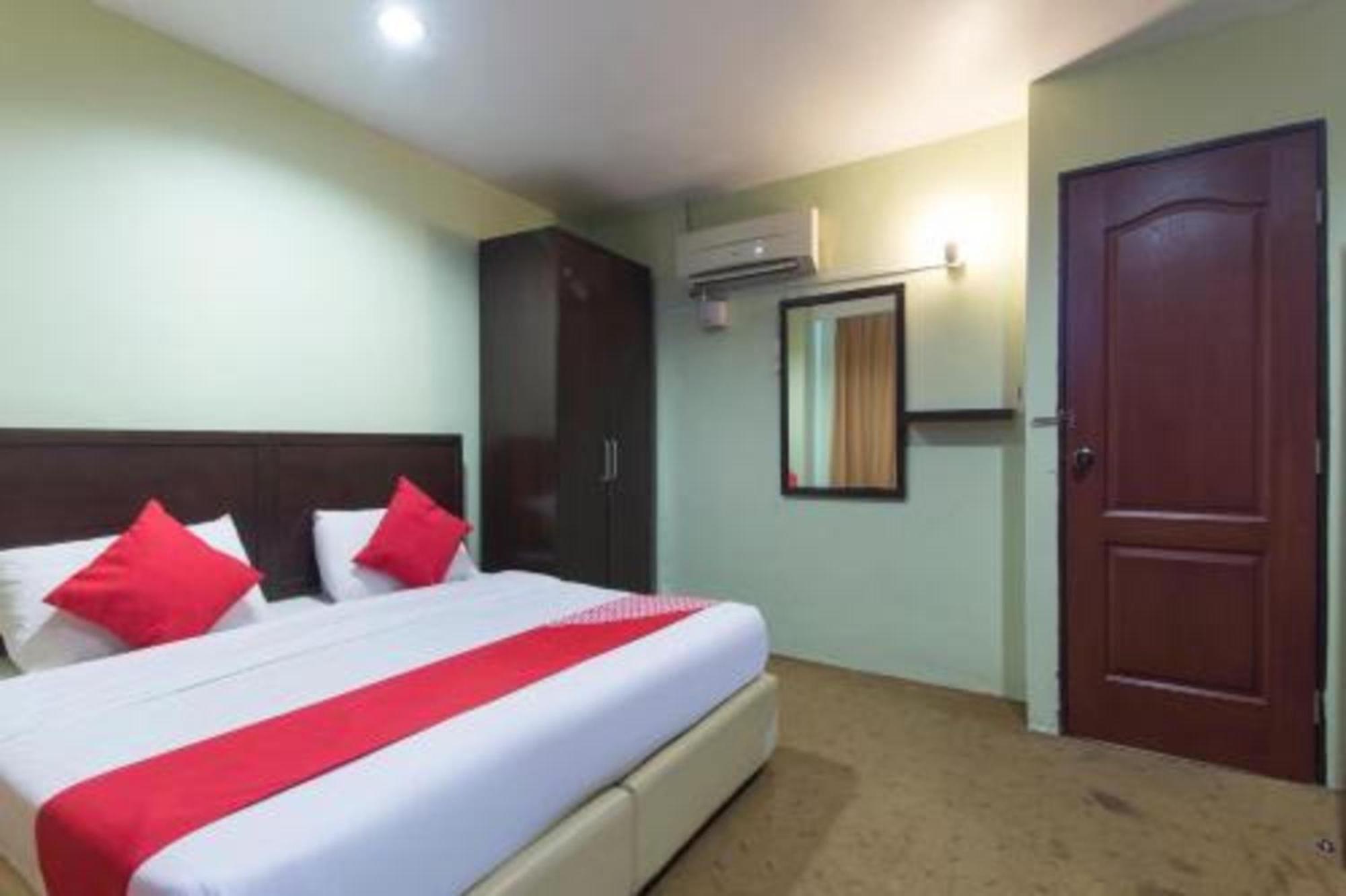 Amani Hotel Kampong Sungai Ramal Dalam Kültér fotó