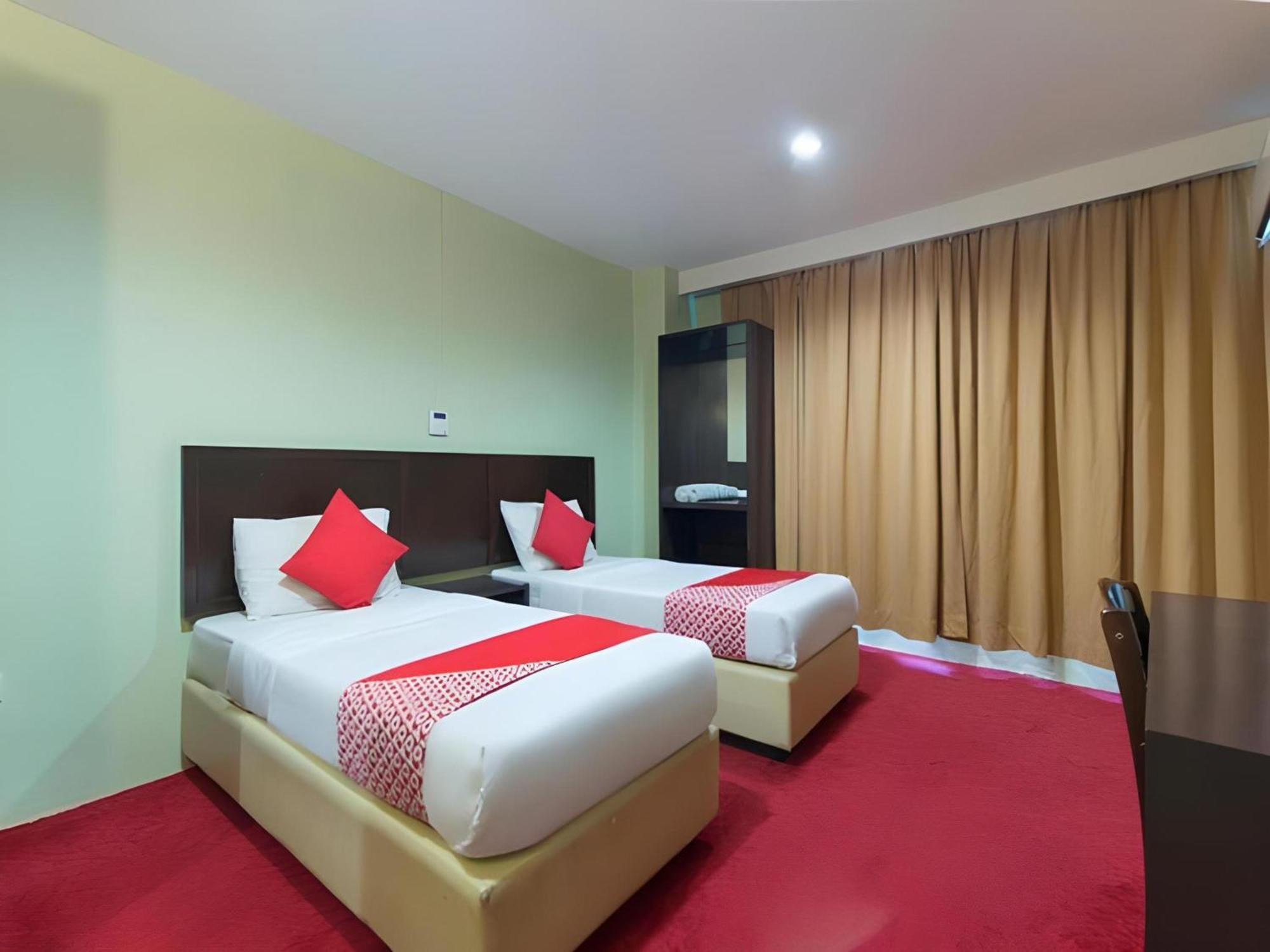 Amani Hotel Kampong Sungai Ramal Dalam Kültér fotó