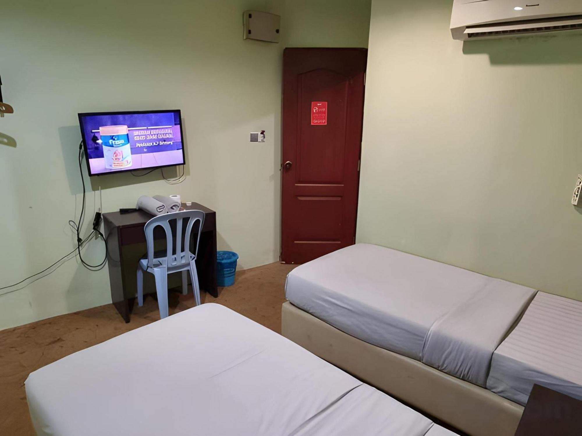 Amani Hotel Kampong Sungai Ramal Dalam Kültér fotó