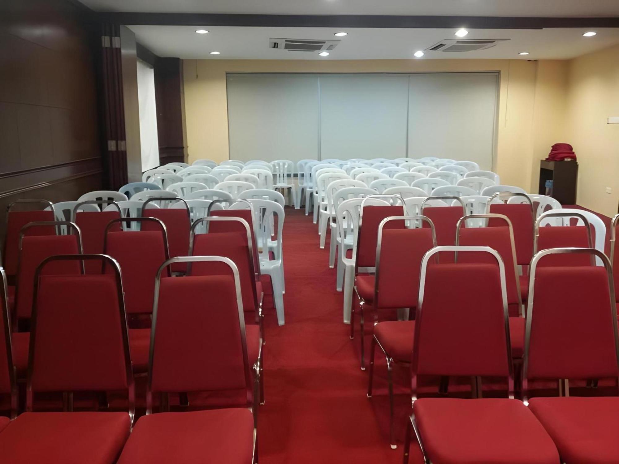 Amani Hotel Kampong Sungai Ramal Dalam Kültér fotó